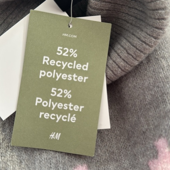 H&M Jacquard-Knit Turtleneck Sweater - Picture 4 of 4